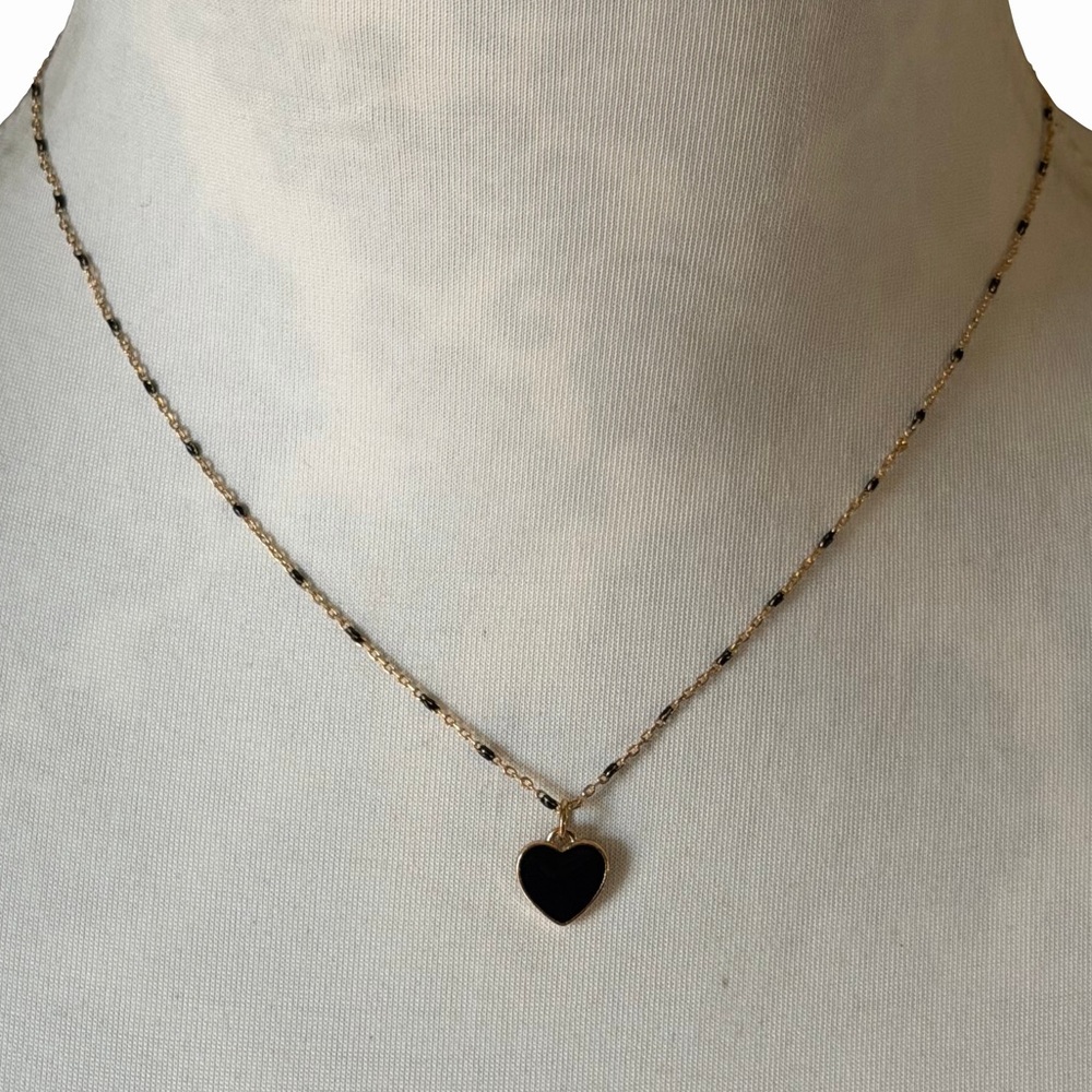 Delicate Gold Tone Black Heart Pendant Necklace | Minimalist Dainty Jewelry